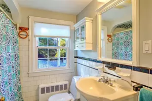 20 Townsend St, Barrington, RI 02806 - Photo 23