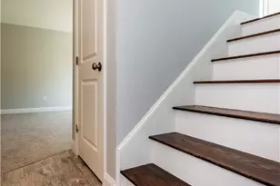 5 June Ct, West Warwick, RI 02816 - Photo 29