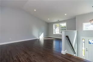 5 June Ct, West Warwick, RI 02816 - Photo 11