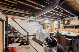 476 Providence St, West Warwick, RI 02893 - Photo 19