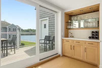 31 Coddington #24, Newport, RI 02840 - Photo 3