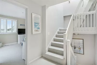 31 Coddington #24, Newport, RI 02840 - Photo 29