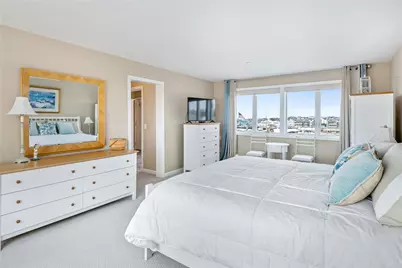 31 Coddington #24, Newport, RI 02840 - Photo 25