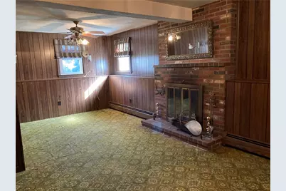 250 Ray Avenue, Woonsocket, RI 02895 - Photo 15