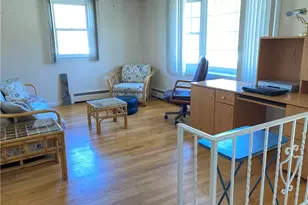 250 Ray Ave, Woonsocket, RI 02895 - Photo 9