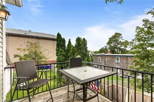 44 Bradford St, Bristol, RI 02809 - Photo 17