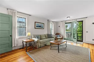 44 Bradford St, Bristol, RI 02809 - Photo 15