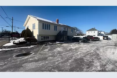 995 Park Avenue, Cranston, RI 02910 - Photo 1