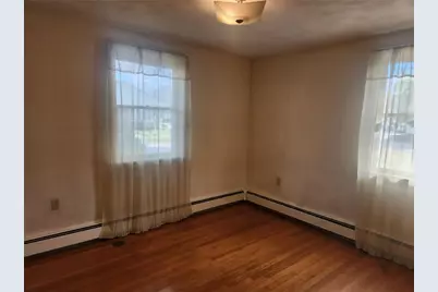 61 Crossland Road, West Warwick, RI 02893 - Photo 15