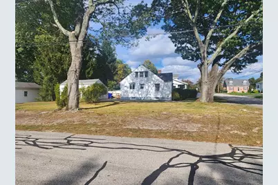 61 Crossland Road, West Warwick, RI 02893 - Photo 3