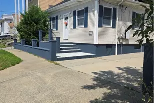 27 Stedman St, Pawtucket, RI 02860 - Photo 3