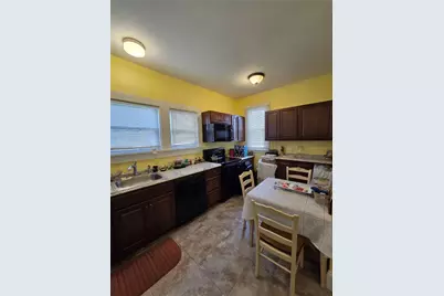 217 Elmwood Avenue, Providence, RI 02907 - Photo 3