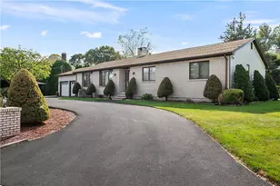 1 Ashley Dr, Lincoln, RI 02865 - Photo 1