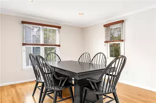 22 Miles Ave, Providence, RI 02906 - Photo 9