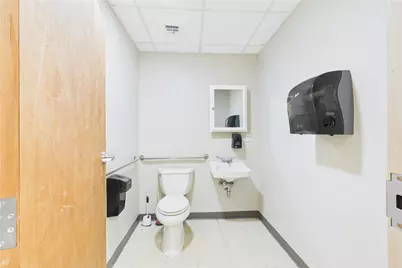 174 Armistice Boulevard, Pawtucket, RI 02860 - Photo 13