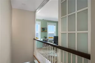 140 Aldrich Ave, Warwick, RI 02889 - Photo 37