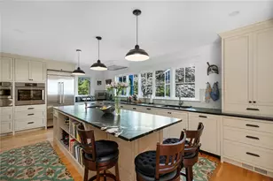 140 Aldrich Ave, Warwick, RI 02889 - Photo 3