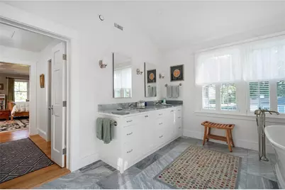 140 Aldrich Avenue, Warwick, RI 02889 - Photo 35