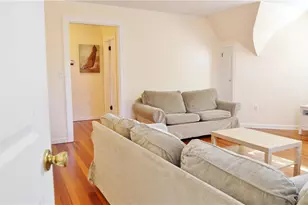 23 Smith Ave, Newport, RI 02840 - Photo 5