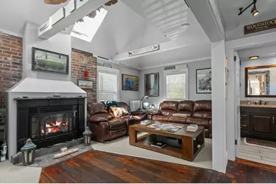 21 Slocum Street, Newport, RI 02840 - Photo 11