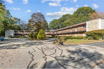 72 West Shore Road #104, Warwick, RI 02889 - Photo 3