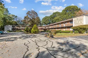 72 W Shore Rd, Warwick, RI 02889 - Photo 3