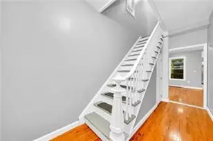 123 Chester Ave, Providence, RI 02907 - Photo 27