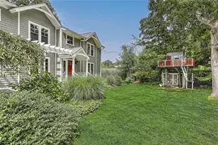 4 Buckingham St, Barrington, RI 02806 - Photo 3
