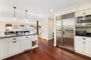 44 Tuckerman Ave, Middletown, RI 02842 - Photo 15