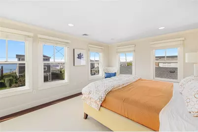 44 Tuckerman Avenue, Middletown, RI 02842 - Photo 23