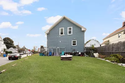 7 Cleveland Avenue, Cranston, RI 02920 - Photo 27