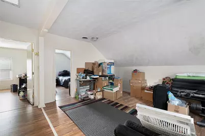 7 Cleveland Avenue, Cranston, RI 02920 - Photo 17