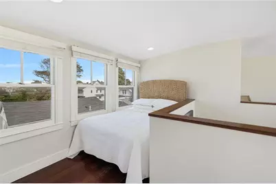 44 Tuckerman Avenue, Middletown, RI 02842 - Photo 37