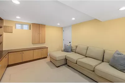 44 Tuckerman Avenue, Middletown, RI 02842 - Photo 43