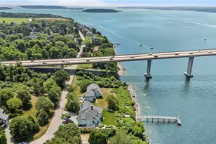 121 Seaside Dr, Jamestown, RI 02835 - Photo 21