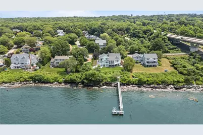 121 Seaside Drive, Jamestown, RI 02835 - Photo 17