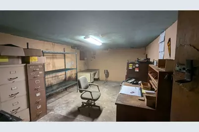 1114 Douglas Pike, Smithfield, RI 02917 - Photo 15