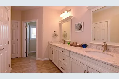 535 South Shore Village Boulevard #E14, South Kingstown, RI 02879 - Photo 43