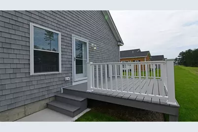 535 South Shore Village Boulevard #E14, South Kingstown, RI 02879 - Photo 5
