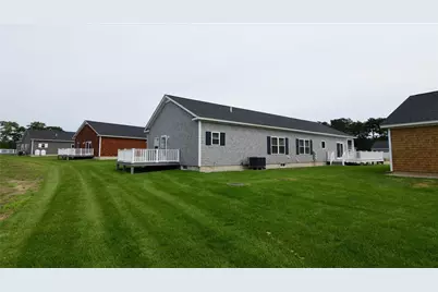 535 South Shore Village Boulevard #E14, South Kingstown, RI 02879 - Photo 11