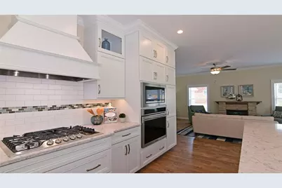 535 South Shore Village Boulevard #E14, South Kingstown, RI 02879 - Photo 23