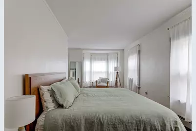 7 Division Street, Newport, RI 02840 - Photo 17