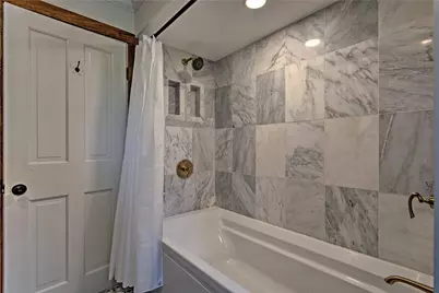 129 Dighton Avenue, Portsmouth, RI 02871 - Photo 19