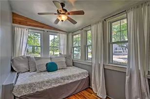 129 Dighton Ave, Portsmouth, RI 02871 - Photo 5