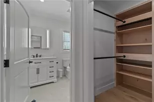 109 Carroll Ave, Newport, RI 02840 - Photo 23