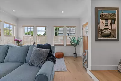 109 Carroll Avenue, Newport, RI 02840 - Photo 7