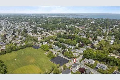 109 Carroll Avenue, Newport, RI 02840 - Photo 43