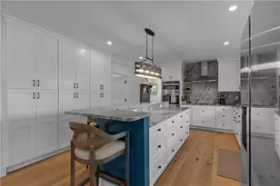 109 Carroll Ave, Newport, RI 02840 - Photo 19