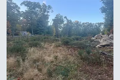 225 Matteson Road, Scituate, RI 02831 - Photo 3