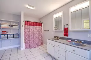 29 Lake Ave, Barrington, RI 02806 - Photo 23